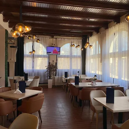 Vlasina - Vlasinsko Jezero Hotel *